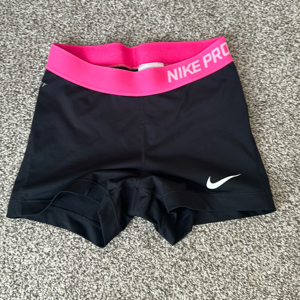 Nike Pros with pink waist band